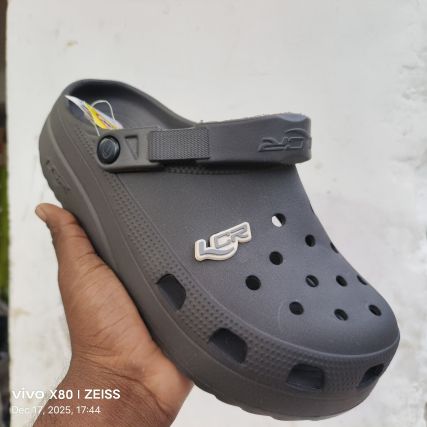 LCR CROCS