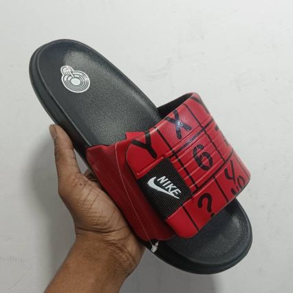 NIKEE