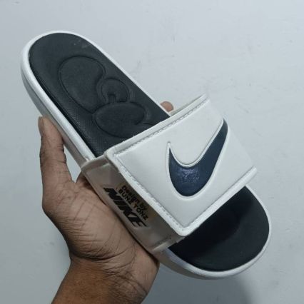 NIKEE
