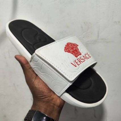 VERSACE