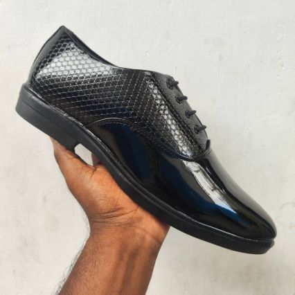 SHOE SPOT