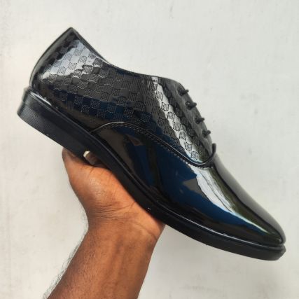 SHOE SPOT