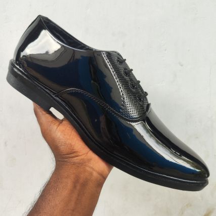 SHOE SPOT