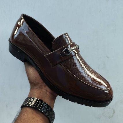 SHOES SPOT