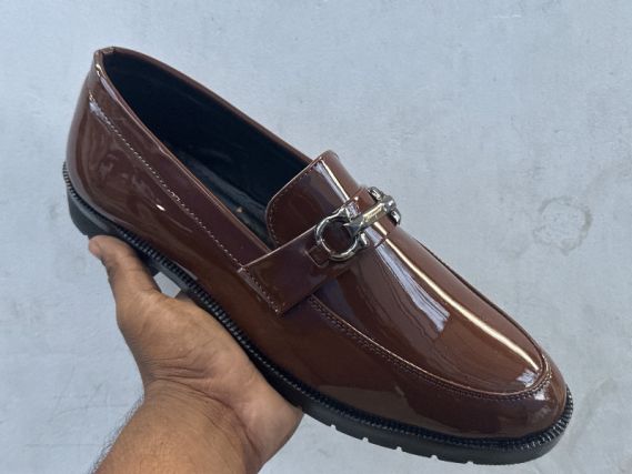 SHOES SPOT