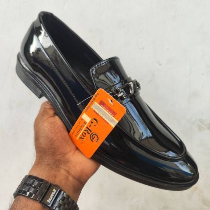 LOAFER