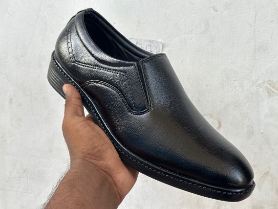 SHOES SPOT