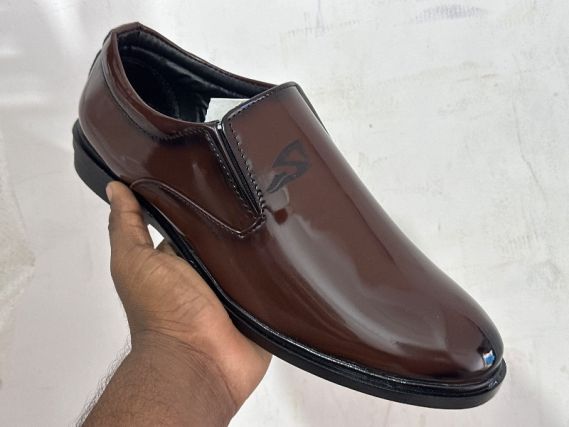 SHOES SPOT