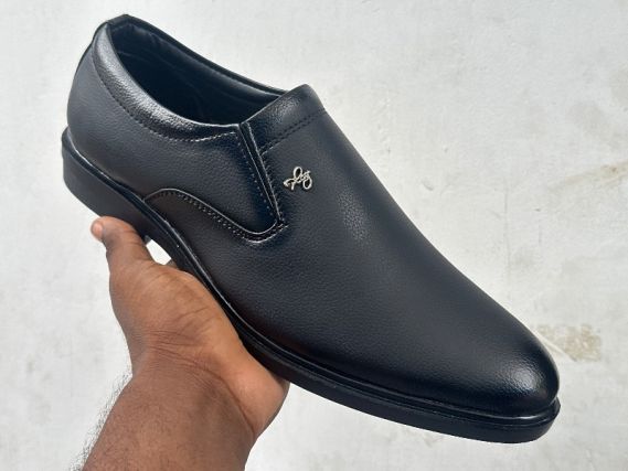 SHOES SPOT