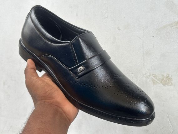 SHOES SPOT