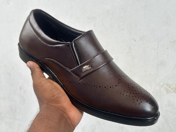 SHOES SPOT