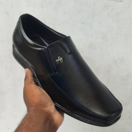 SHOES SPOT