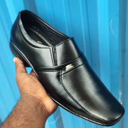 SHOES SPOT