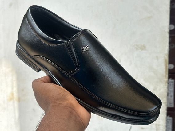 SHOES SPOT