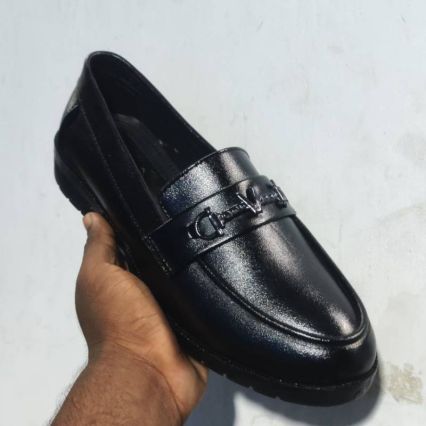 SHOES SPOT